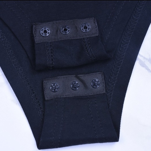 Just In! Turtleneck Bodysuit Basic Long Sleeve Tee - Picture 6 of 8